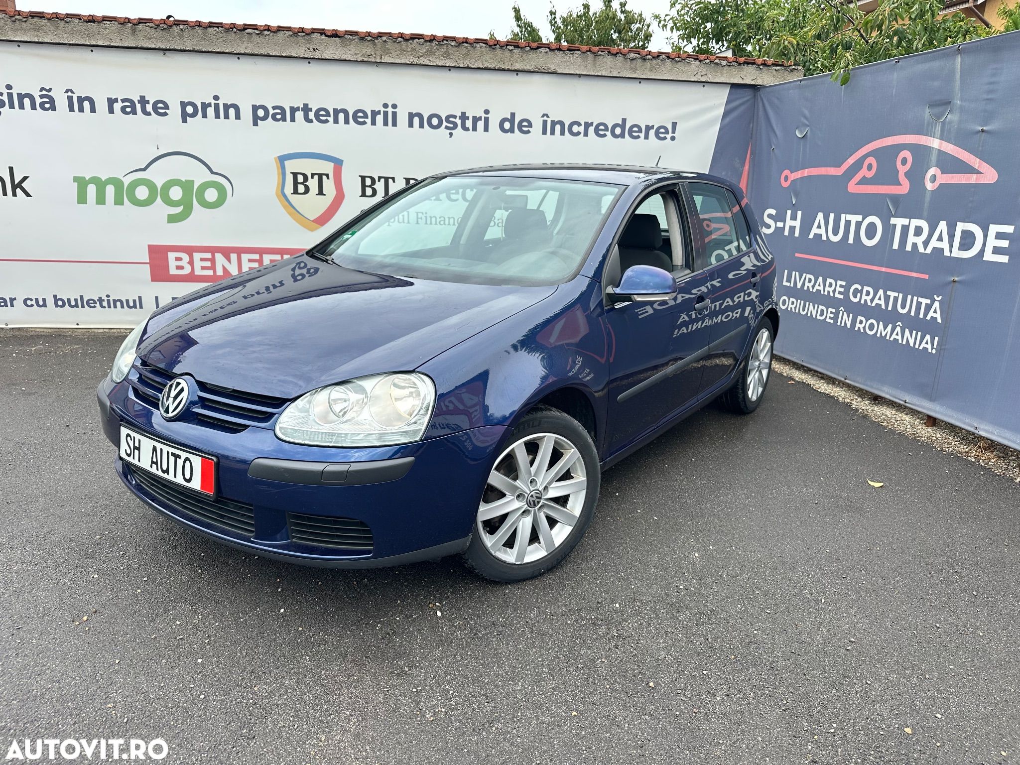 Volkswagen Golf 1.4 Sportline - 1