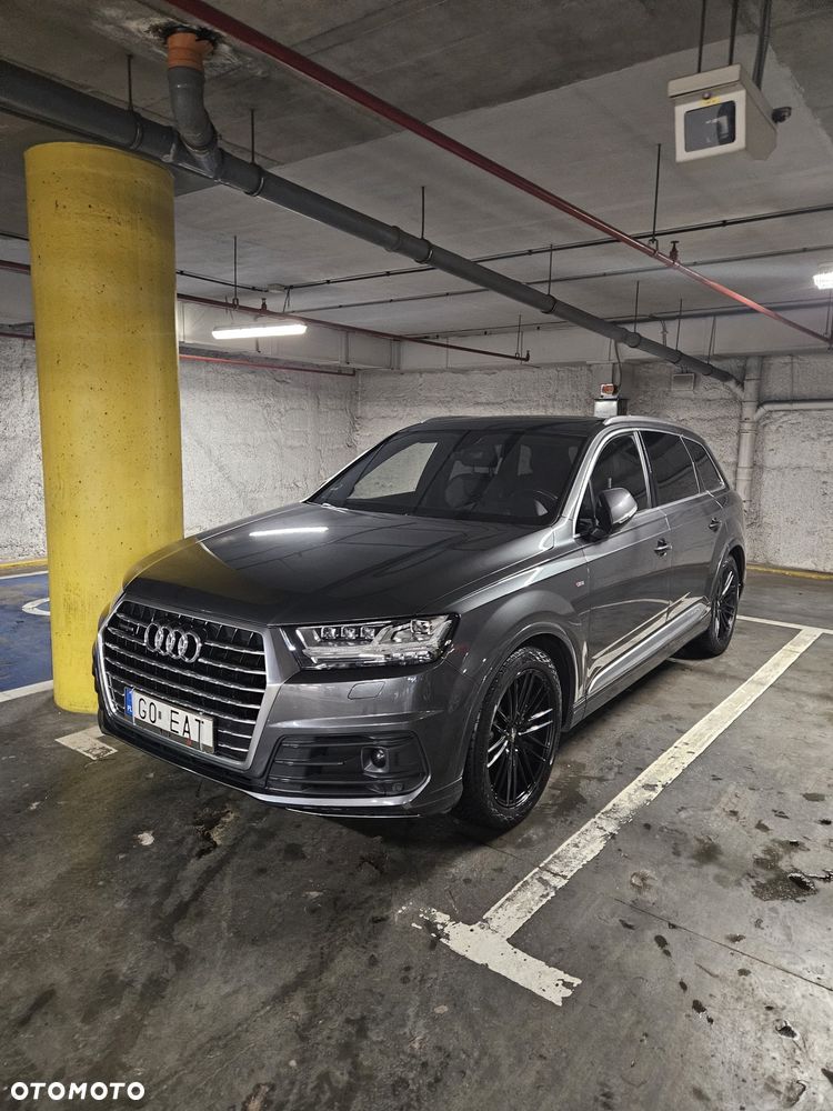 Audi Q7 - 9