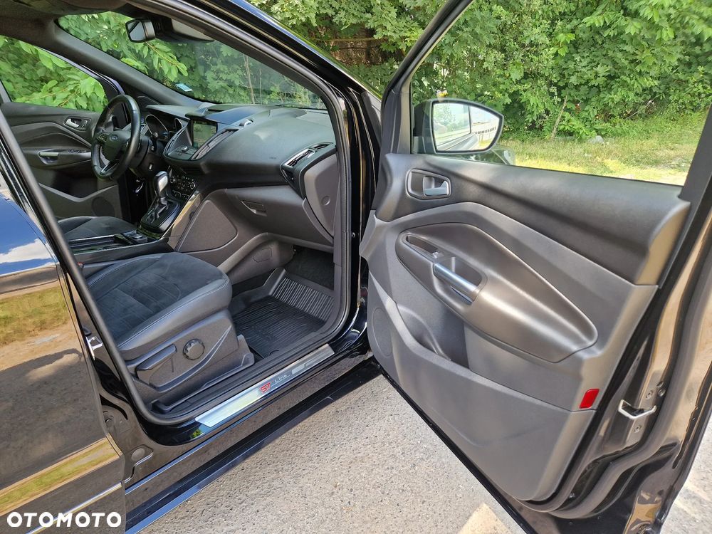 Ford Kuga 2.0 TDCi 4x4 ST-Line - 16