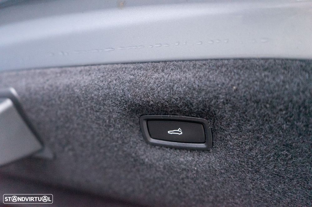 Porsche Taycan 4S - 20