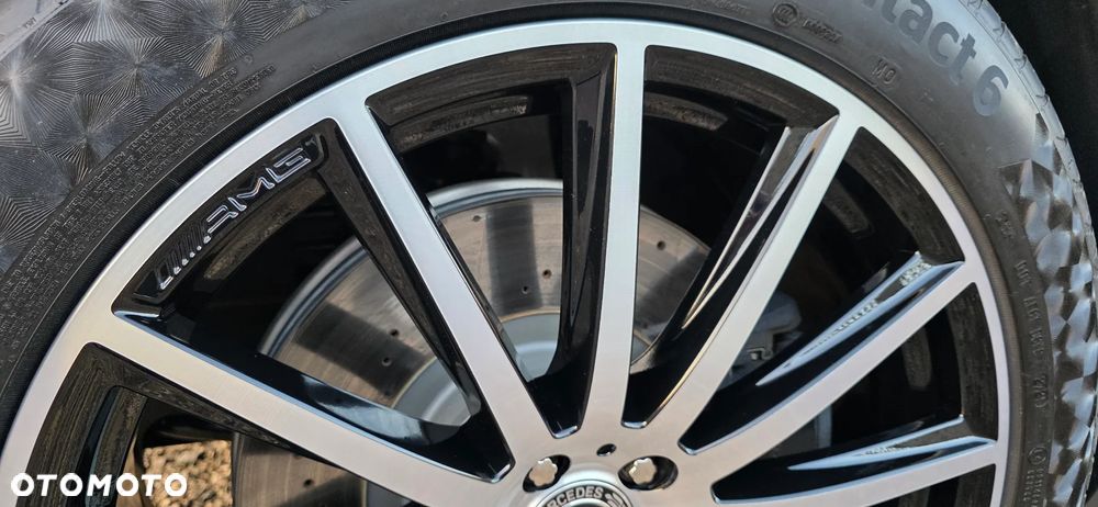 Mercedes-Benz GLS - 28