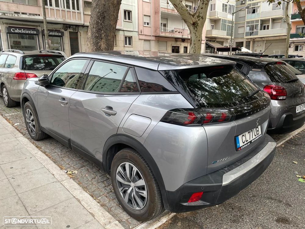 Peugeot e-2008 - 7