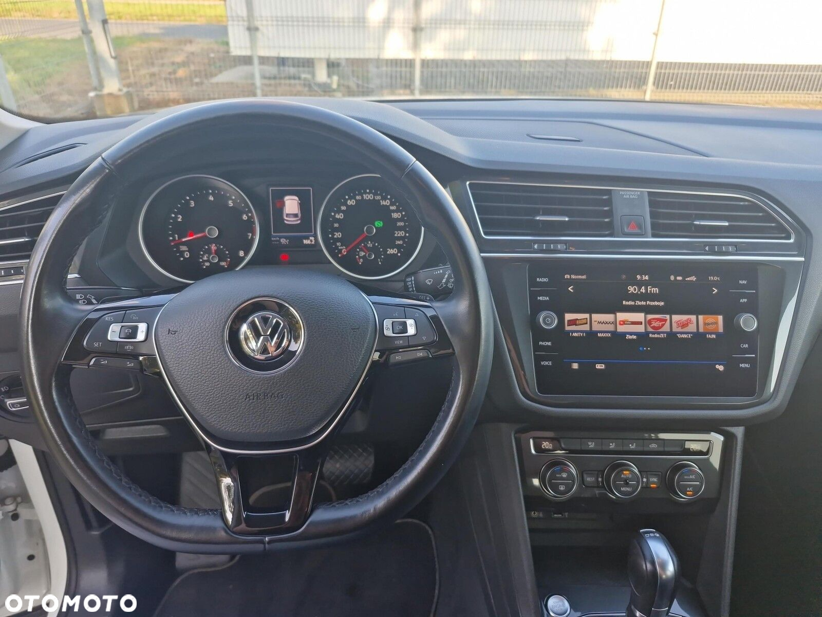 Volkswagen Tiguan Allspace - 14