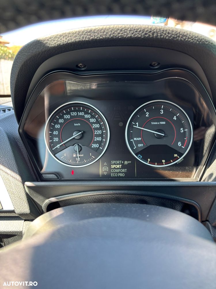 BMW Seria 1 120d xDrive - 23