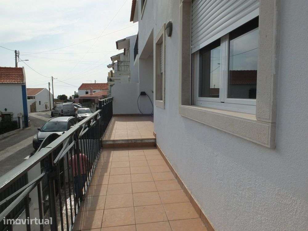 Moradia Geminada T3 junto à Praia de São Julião – Ericeira - Grande imagem: 2/33