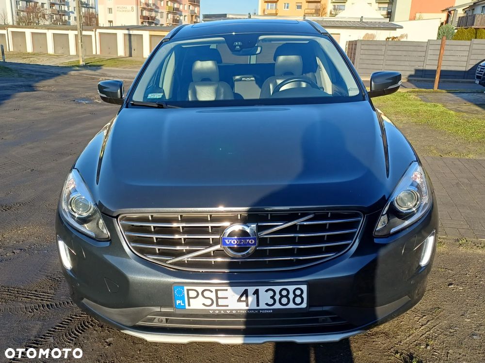 Volvo XC 60 D4 AWD Summum - 2