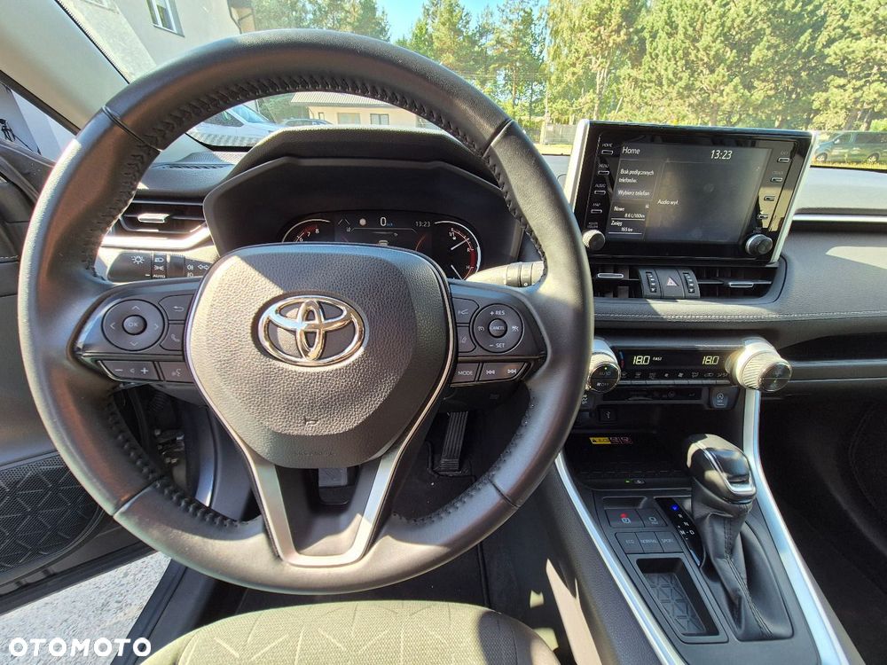 Toyota RAV4 - 7