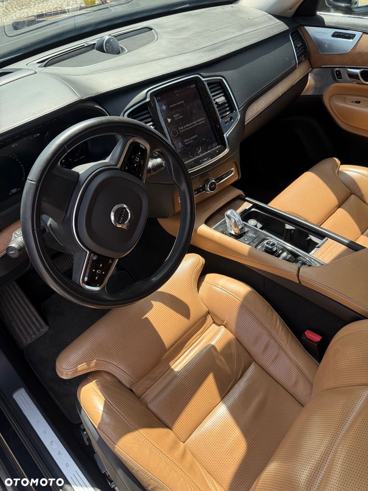 Volvo XC 90 T8 AWD Plug-In Hybrid Inscription 7os - 4