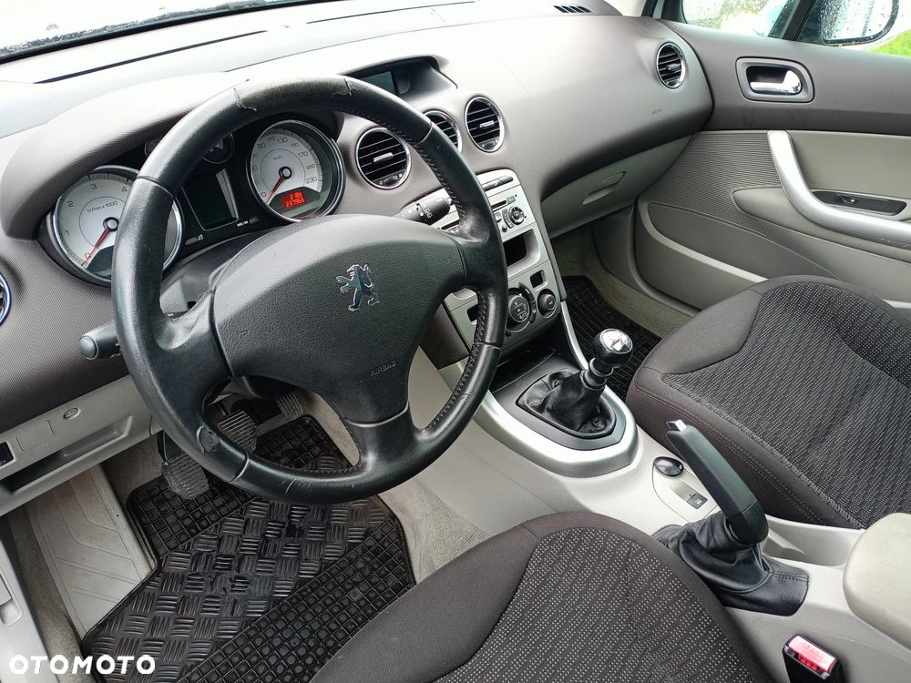 Peugeot 308 1.6 HDi Premium - 6