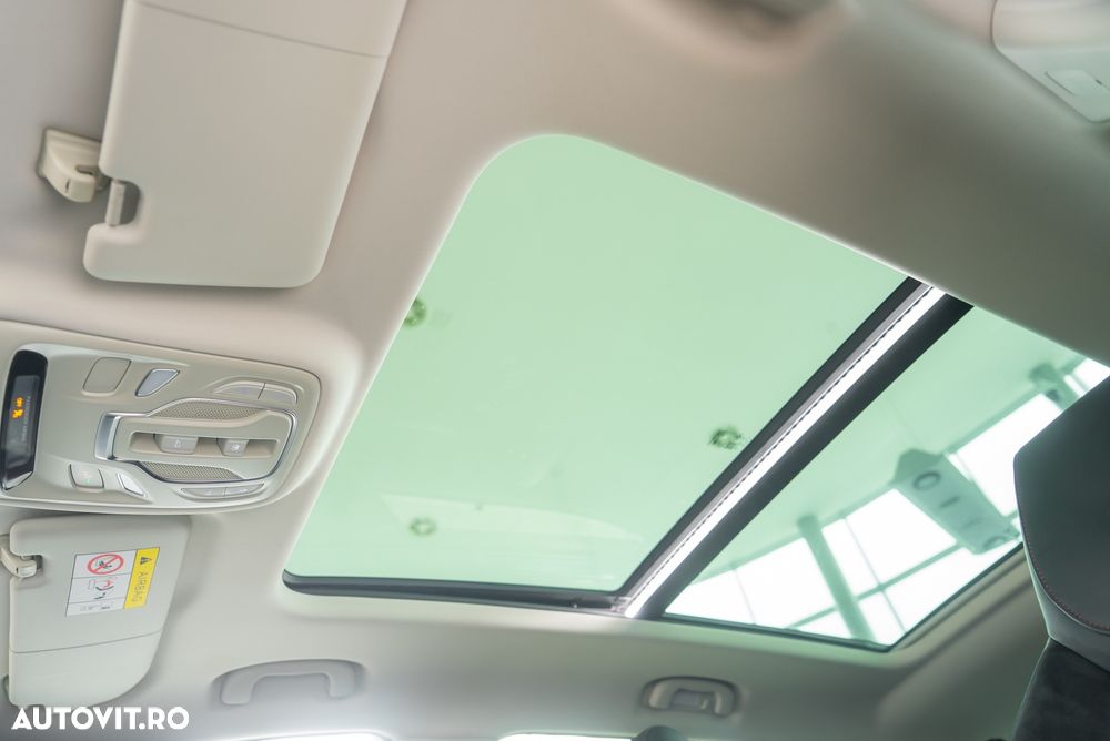 MG EHS Luxury - 23