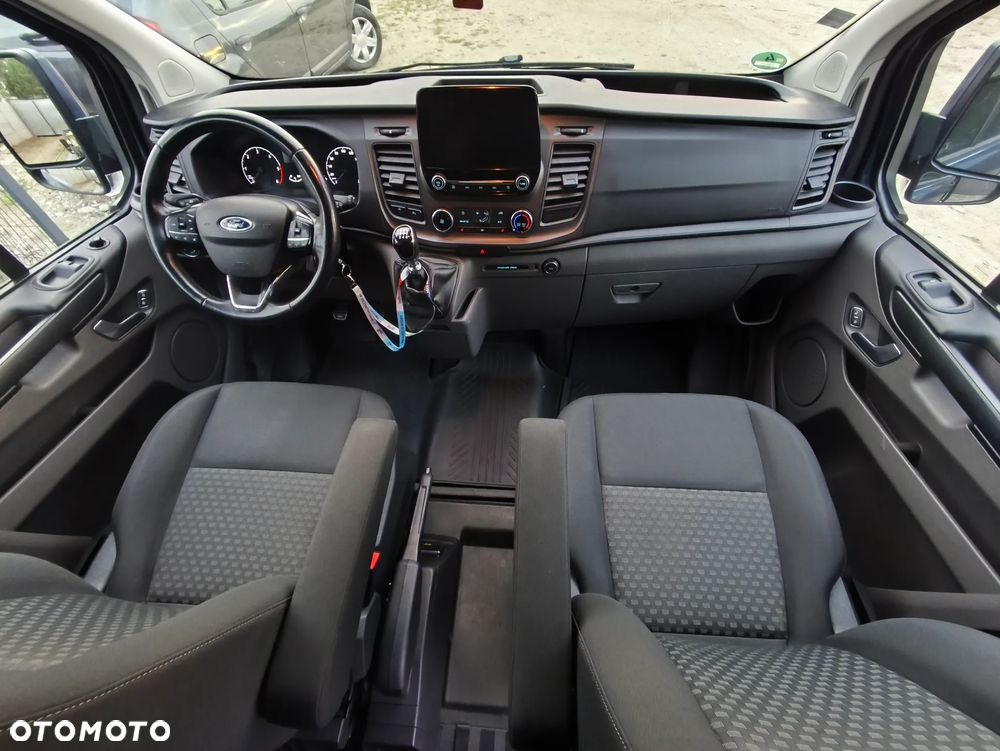 Ford Transit Custom - 10