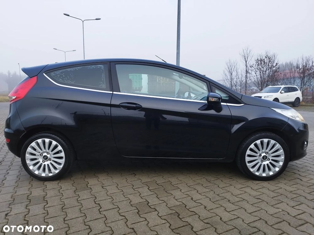 Ford Fiesta - 6