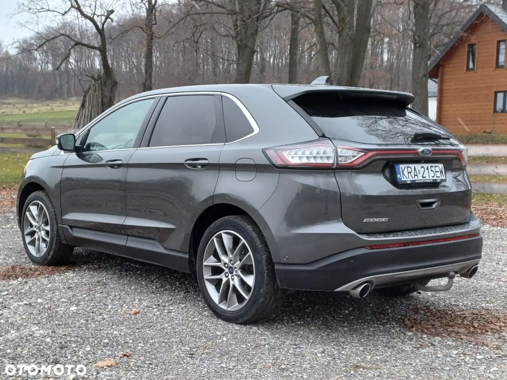 Ford Edge 2.0 TDCi Bi-Turbo 4x4 Titanium - 4
