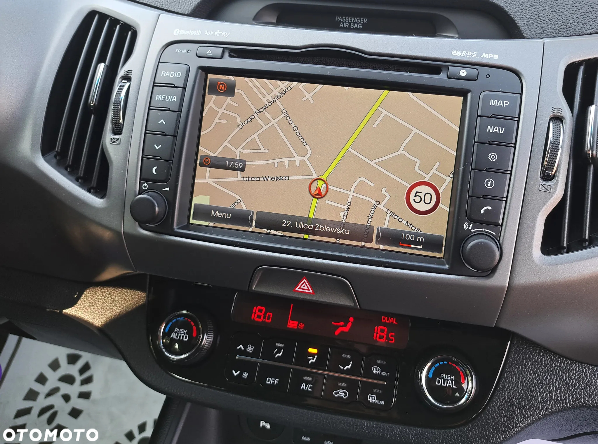 Kia Sportage 1.7 CRDI Business Line L 2WD - 30