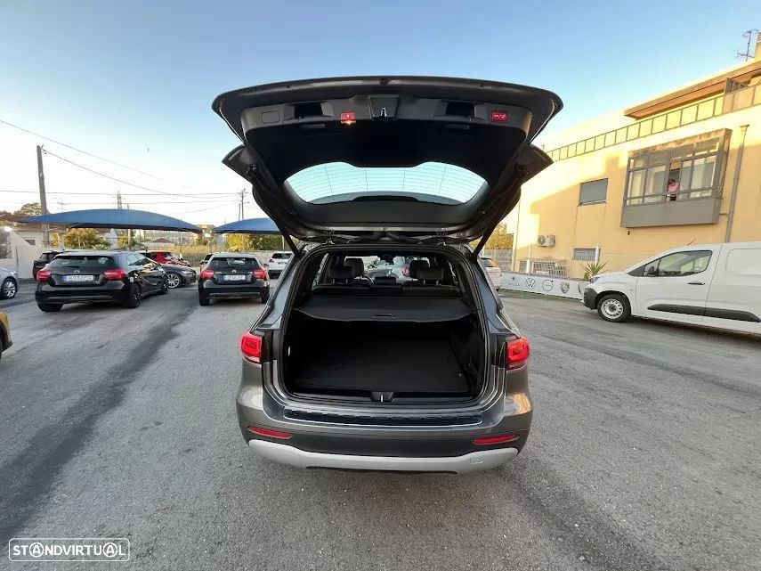 Mercedes-Benz GLB 200 d 4Matic - 44