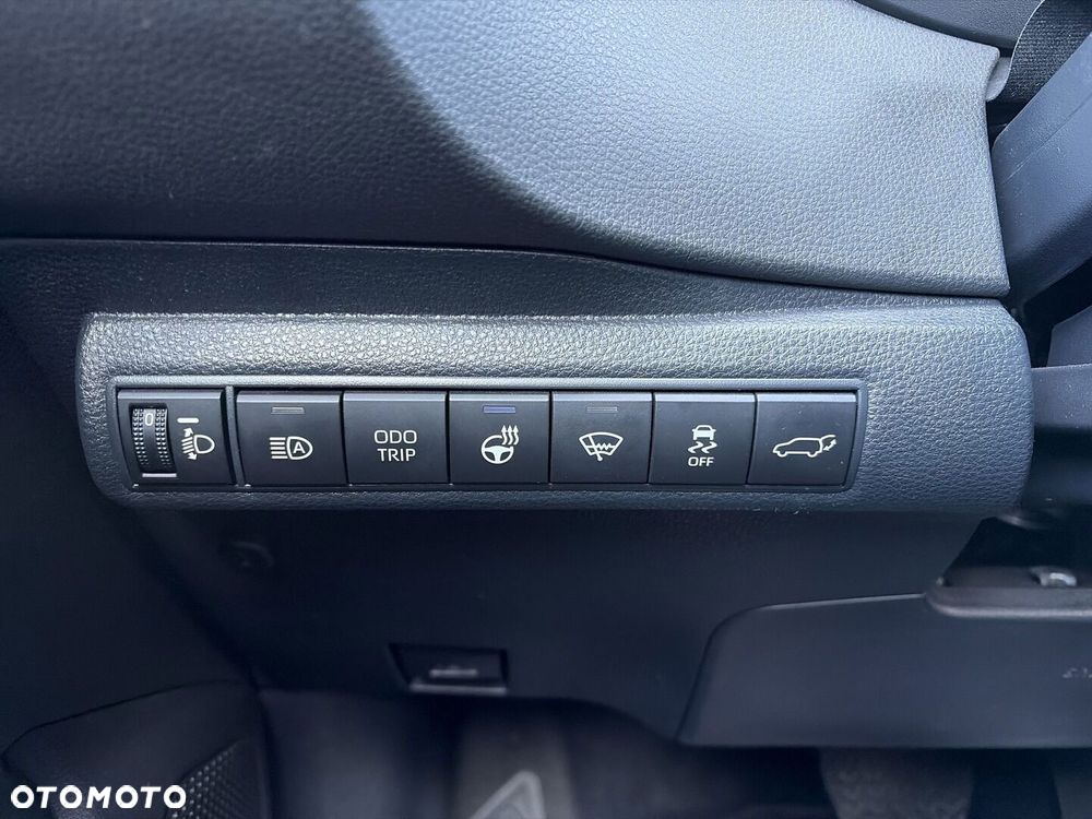 Toyota Corolla 2.0 Hybrid GR Sport - 28