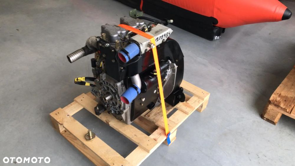 SILNIK HATZ 2G40 / 2G 40 15.6 KW 6097 zł netto NOWY - 3