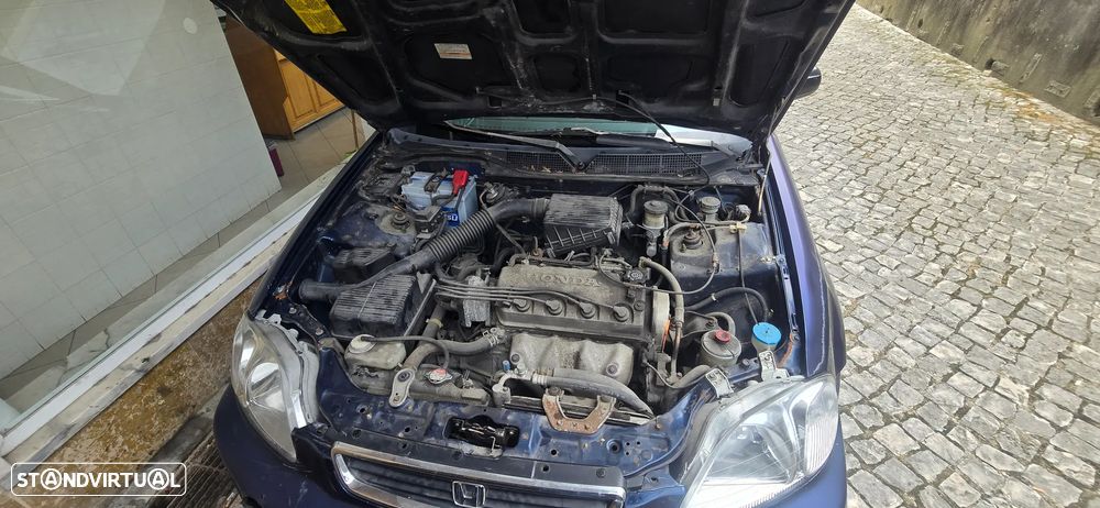Honda Civic 1.4i S - 7