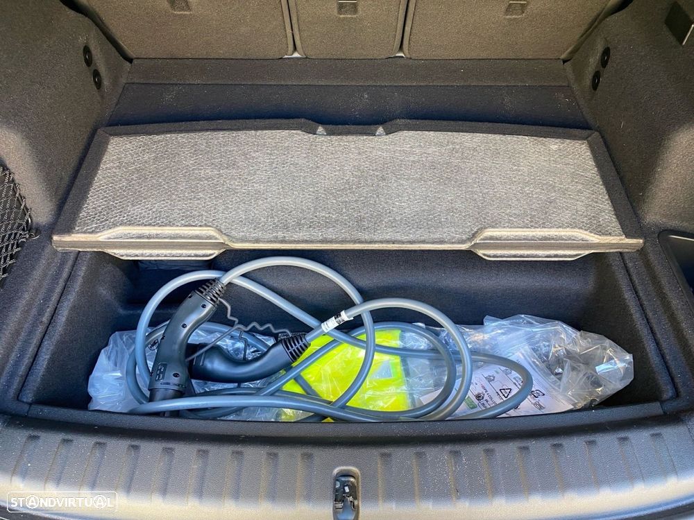 BMW iX1 eDrive20 Pack Desportivo M Pro - 19