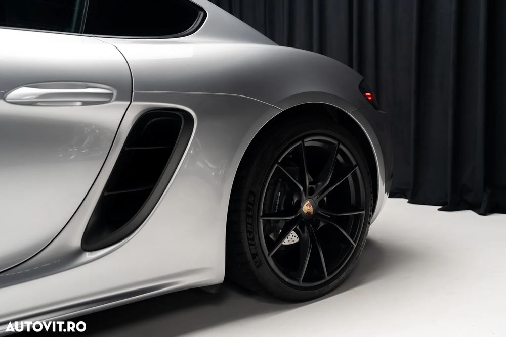 Porsche Cayman PDK - 15