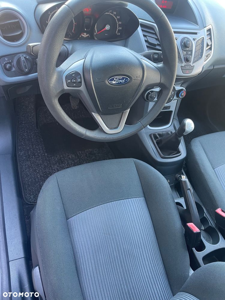 Ford Fiesta 1.25 Titanium - 14