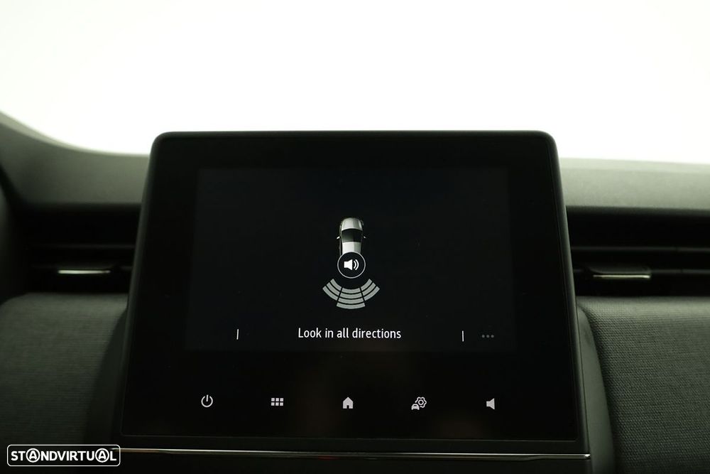 Renault Clio 1.0 TCe Evolution - 11