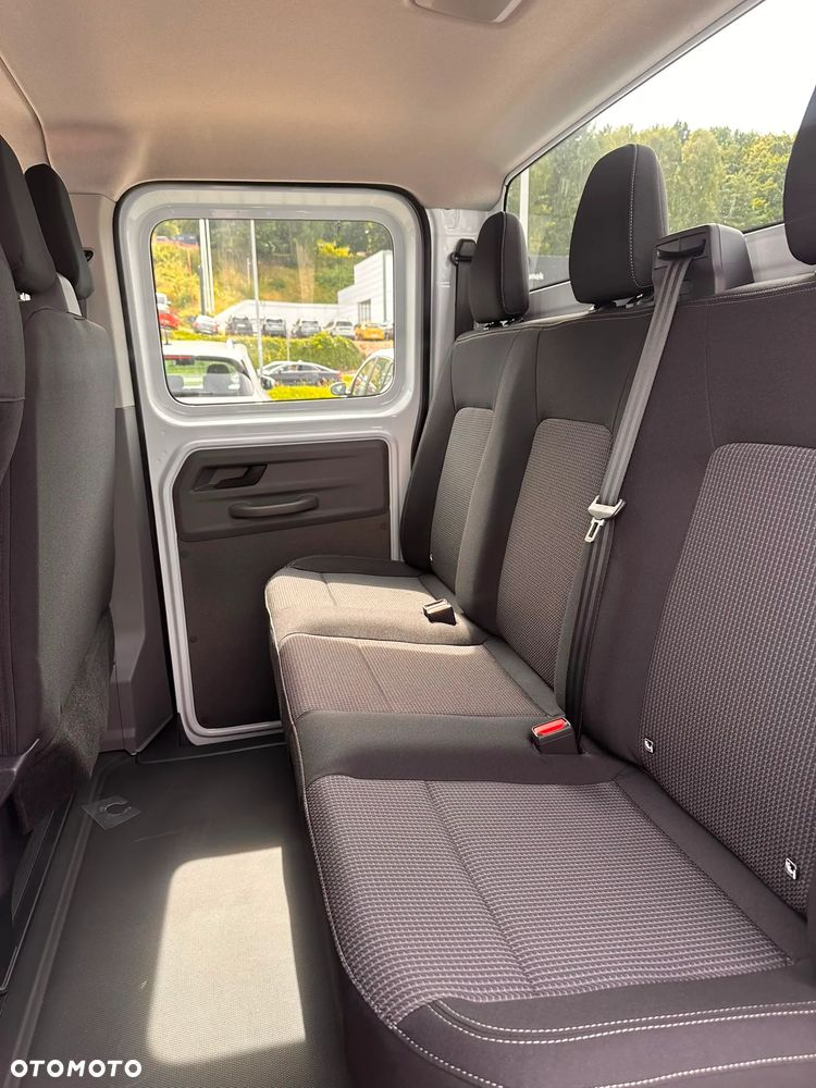 Volkswagen Transporter T7 DOKA Skrzyniowy - 12