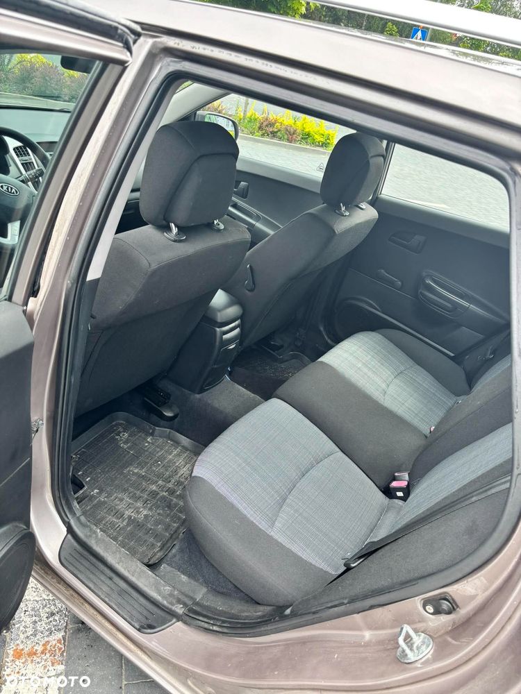 Kia Ceed 1.6 Comfort - 17