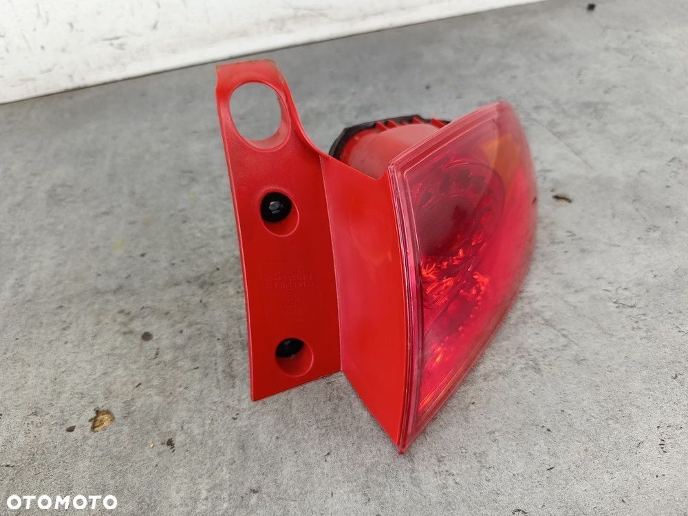 LAMPA TYLNA PRAWA SEAT LEON II 08-445-1917R DEPO HATCHBACK - 5