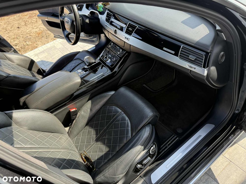 Audi A8 3.0 TDI clean diesel L Quattro - 36