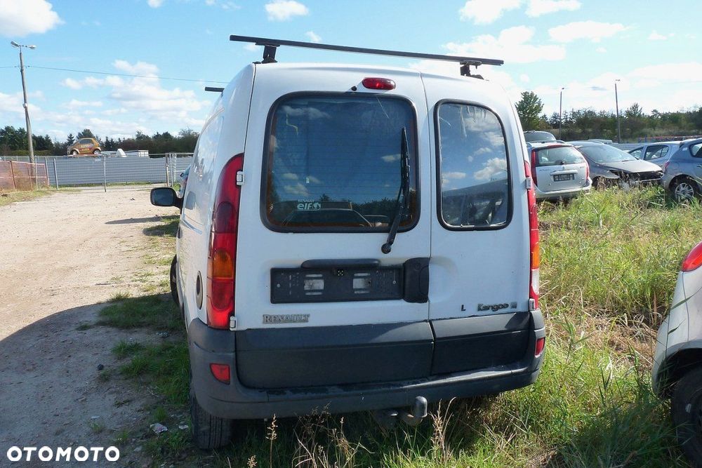 Renault Kangoo I 2007 1.5DCI K9K718 (MASKA, ZDERZAK, LAMPA, BŁOTNIK, DRZWI, SZYBA, FOTEL) - 8