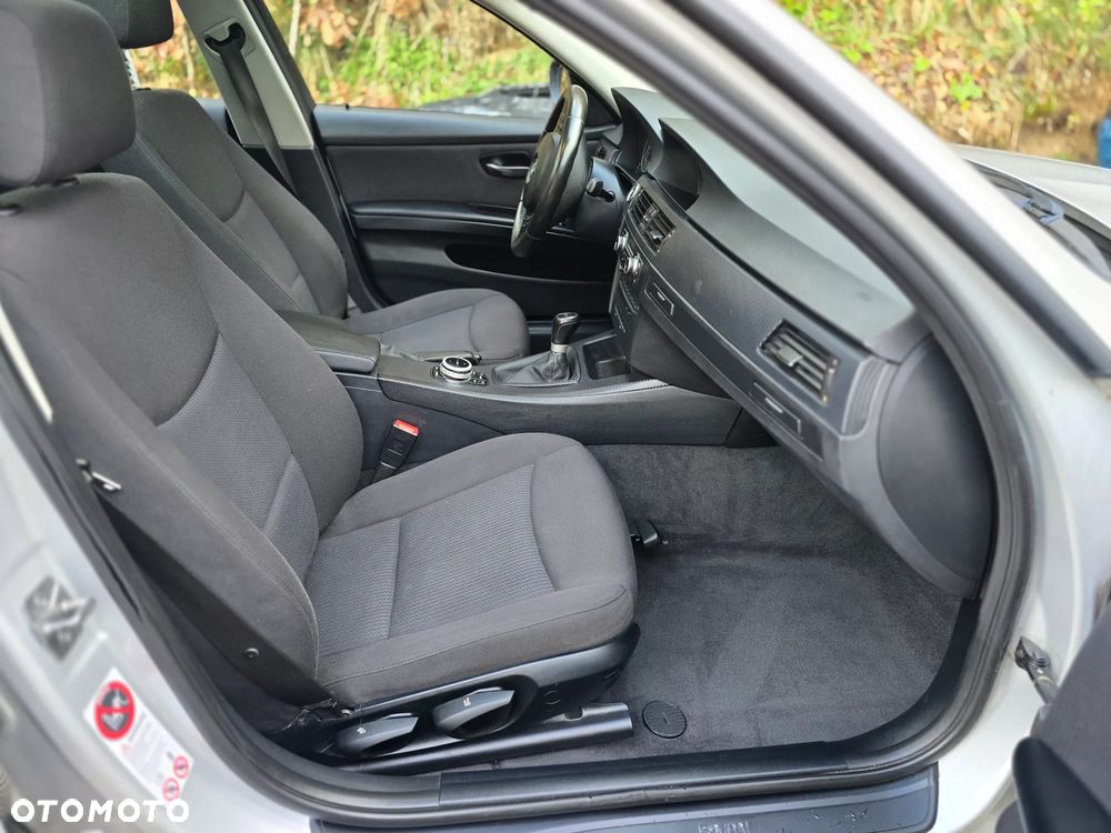 BMW Seria 3 - 14