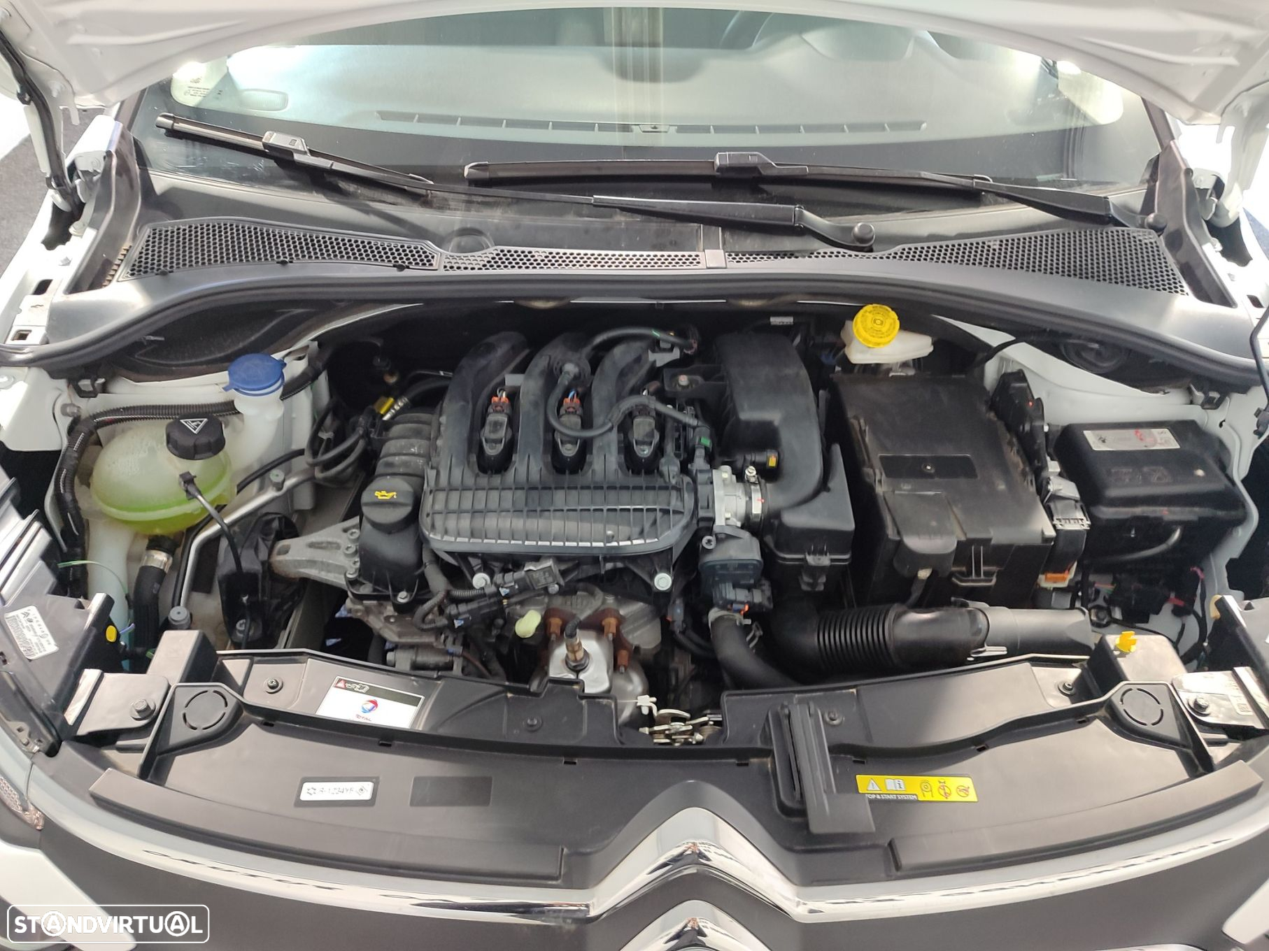 Citroën C3 1.2 PureTech Shine - 37
