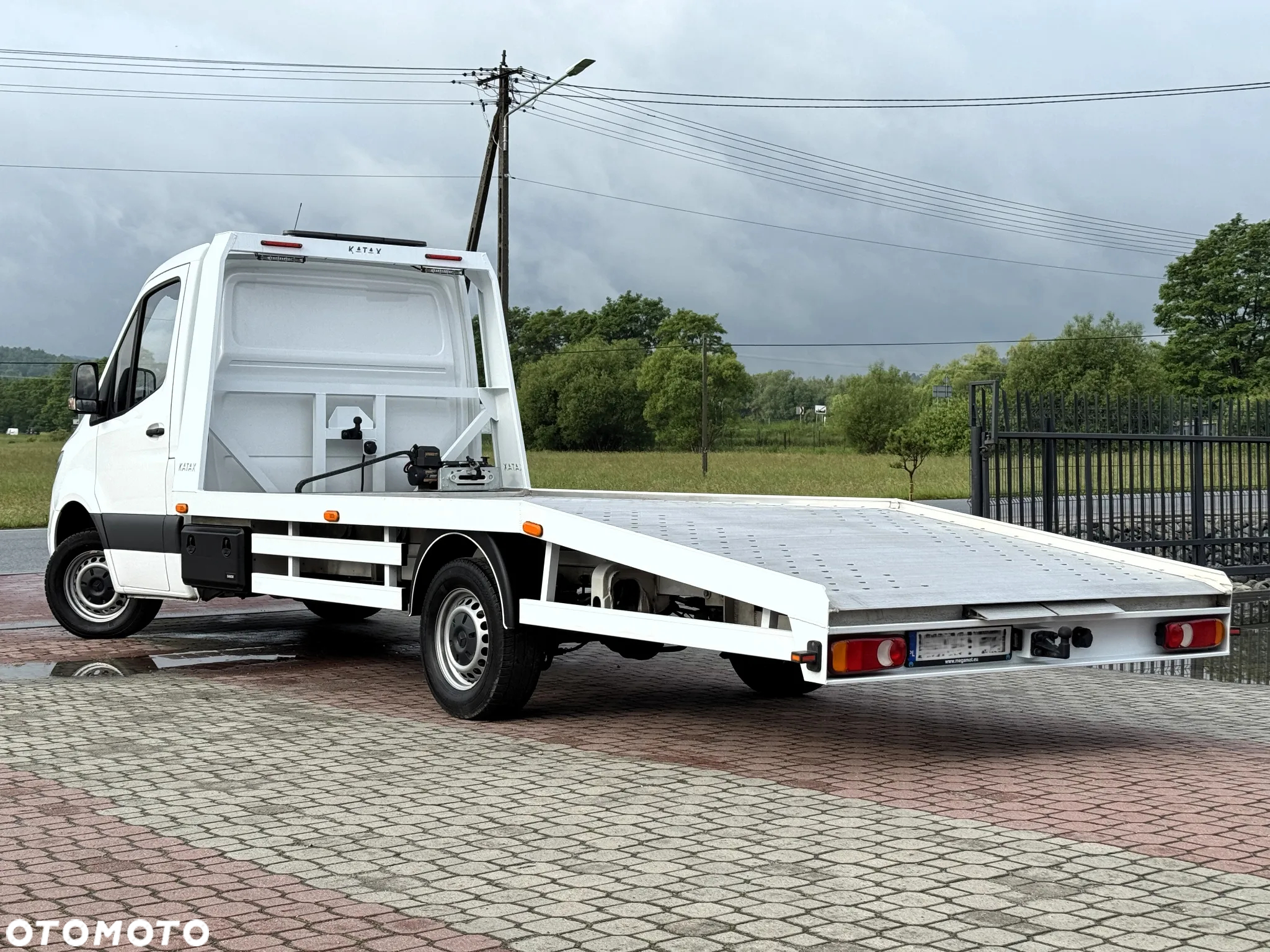 Mercedes-Benz Sprinter - 3