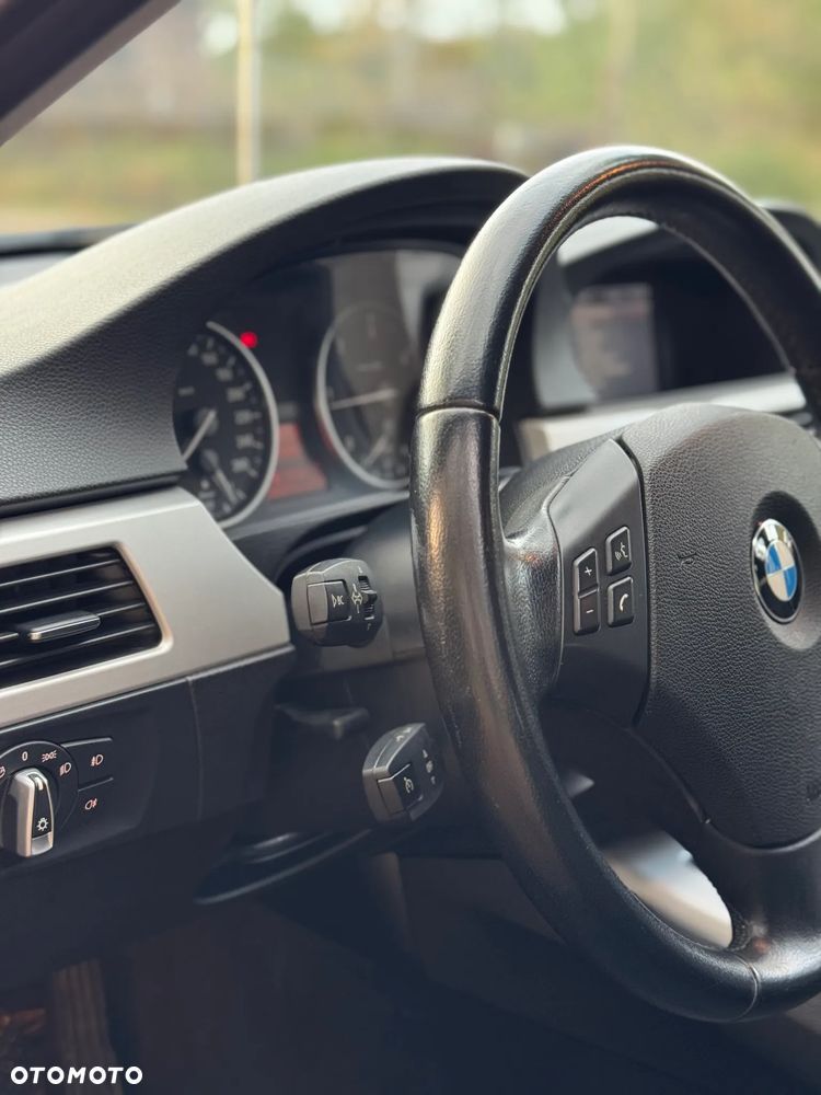 BMW Seria 3 - 12