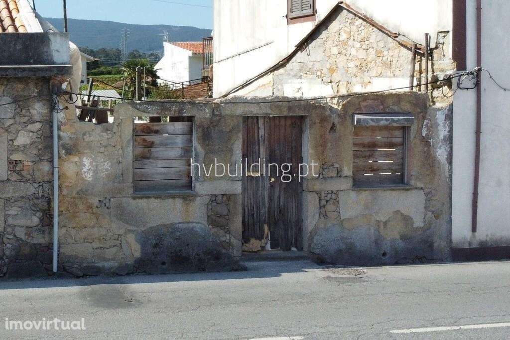 Moradia para restauro + terreno com projeto aprovado em Arcozelo - Grande imagem: 3/12