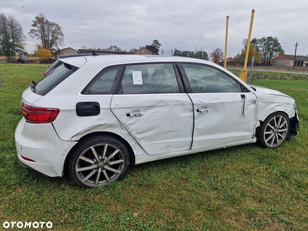 Audi A3 Sportback 35 TFSI cylinder on demand S tronic - 20