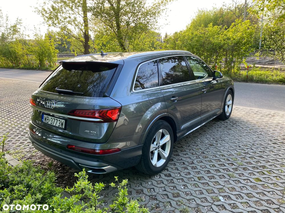 Audi Q7 2021 photo 4
