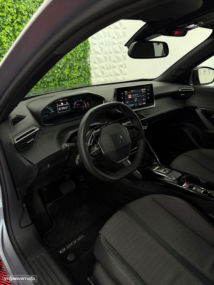 Peugeot e-2008 50 kWh Allure Pack - 6