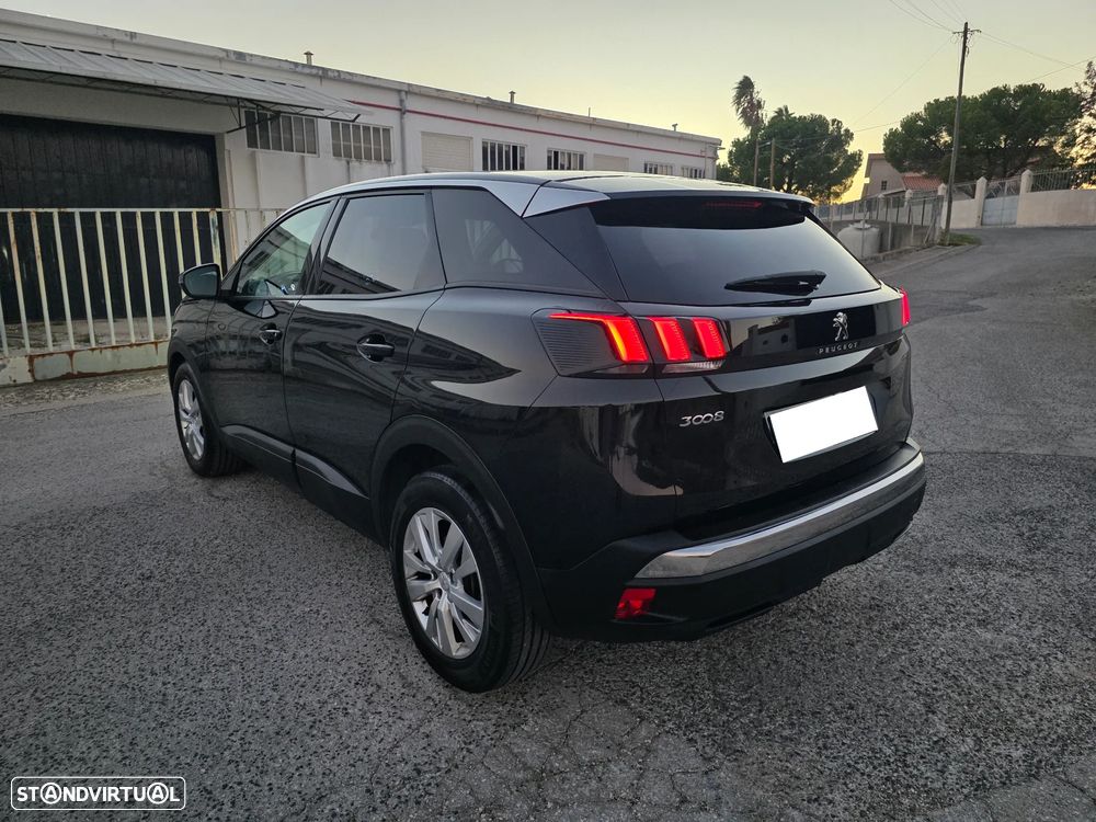 Peugeot 3008 PureTech 130 Stop & Start GPF EAT8 Allure - 9