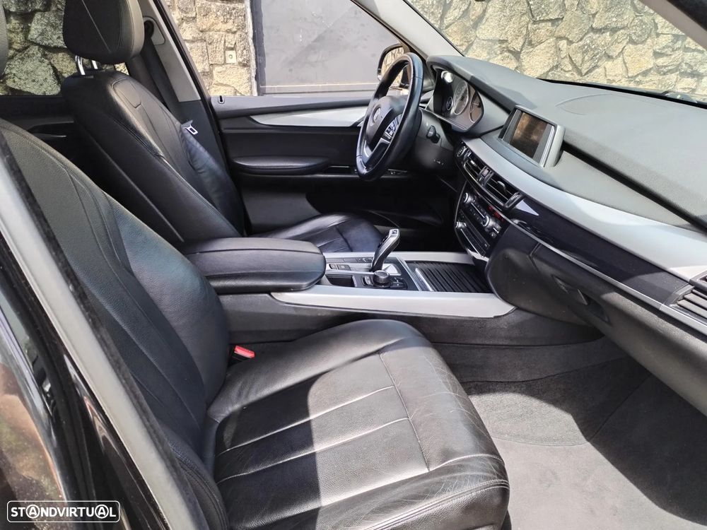 BMW X5 25 d sDrive Comfort 7L - 23