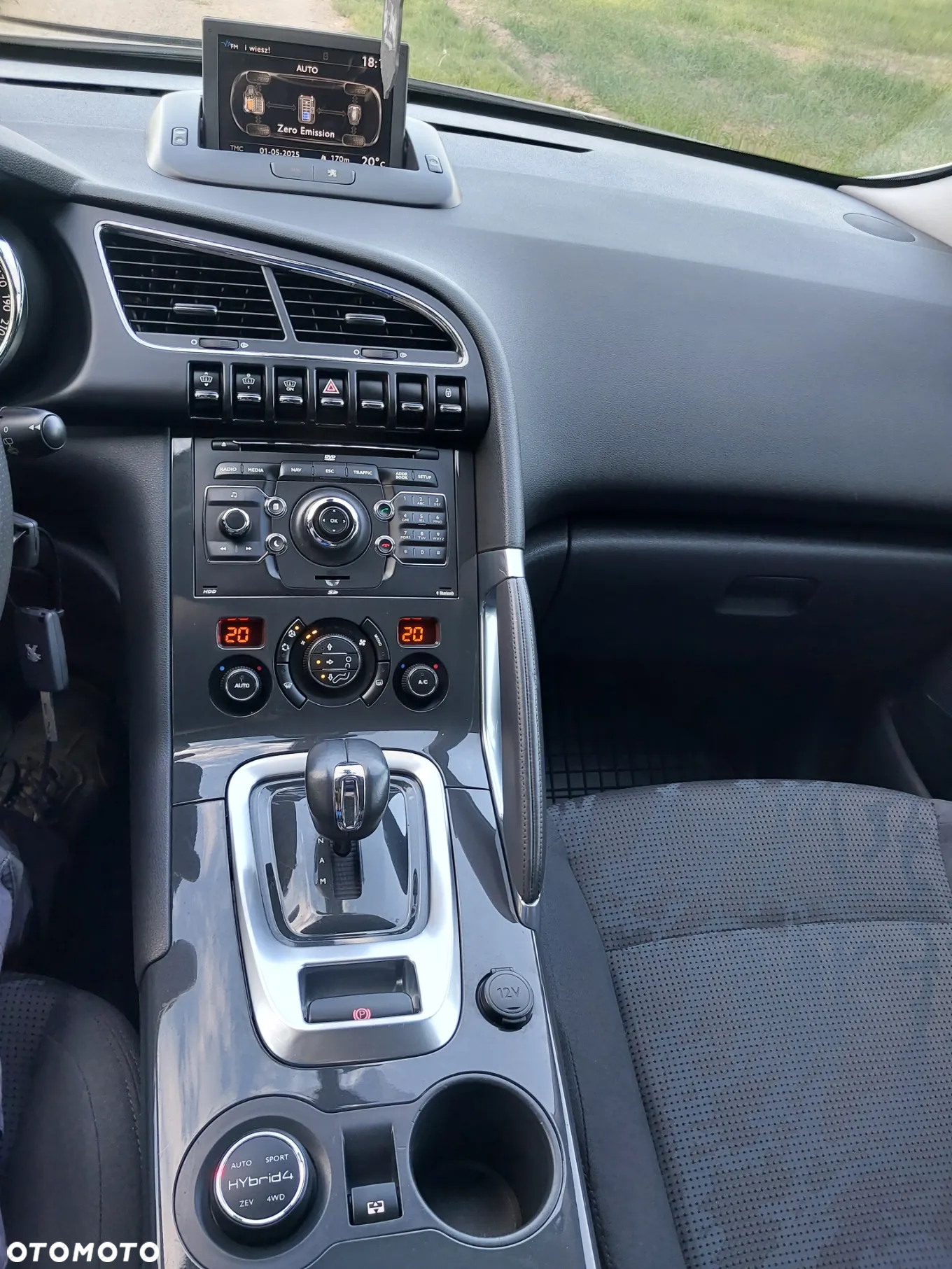 Peugeot 3008 - 16