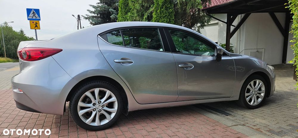 Mazda 3 - 7