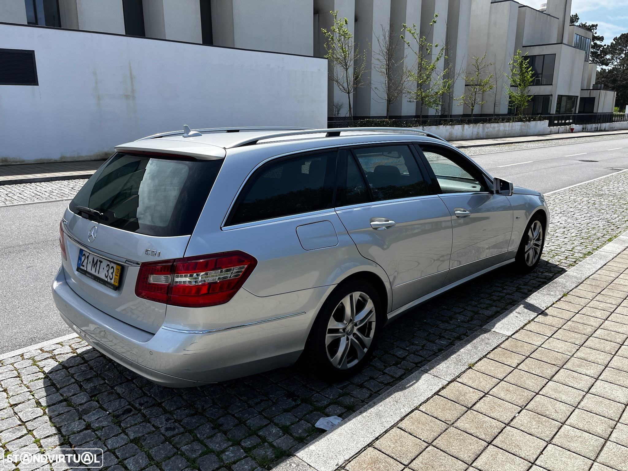Mercedes-Benz E 250 CDi Avantgarde BlueEfficiency Auto. - 6