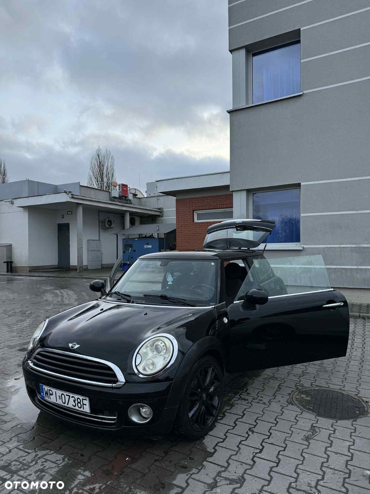 MINI Cooper Standard - 8