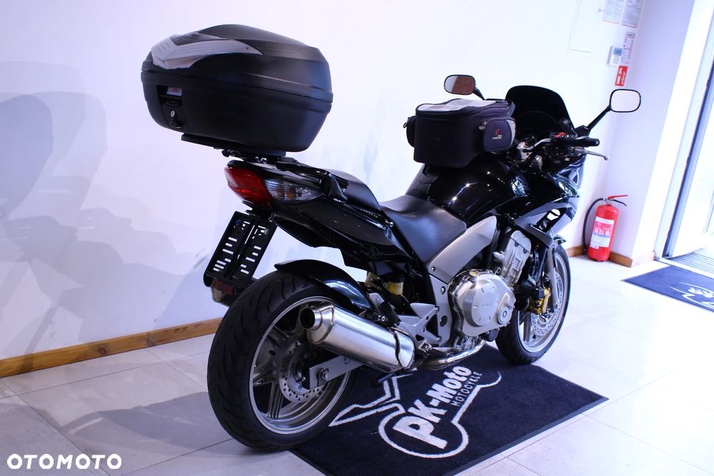 Honda CBF - 6