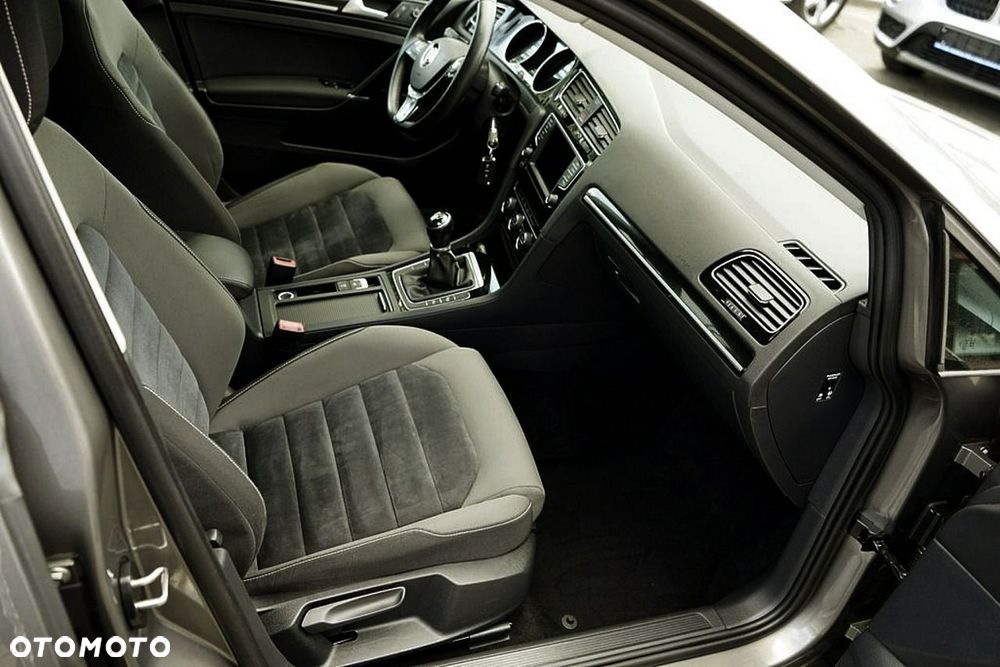 Volkswagen Golf 1.6 BlueTDI Trendline - 15