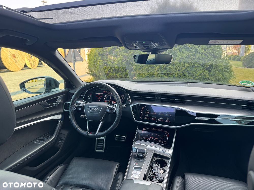 Audi RS6 Avant - 22