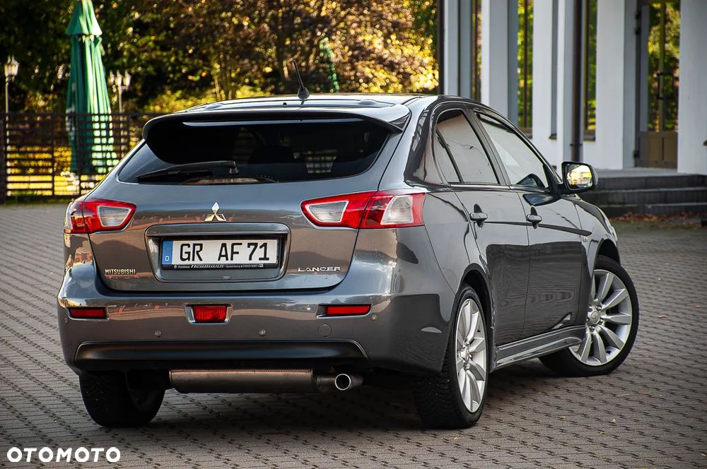 Mitsubishi Lancer 1.8 Intense - 16