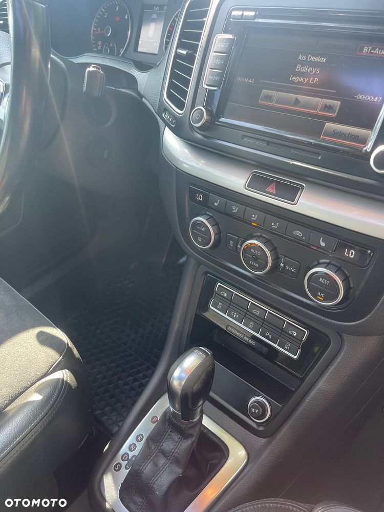 Volkswagen Sharan 2.0 TDI DSG Highline - 23